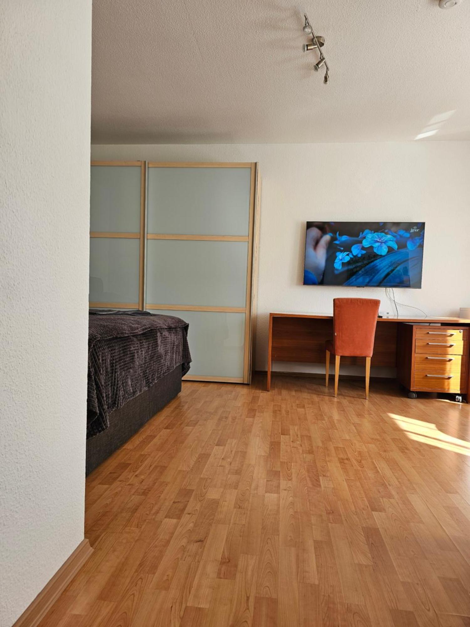 באיירוט City-Close - King Bed & Free Garage מראה חיצוני תמונה